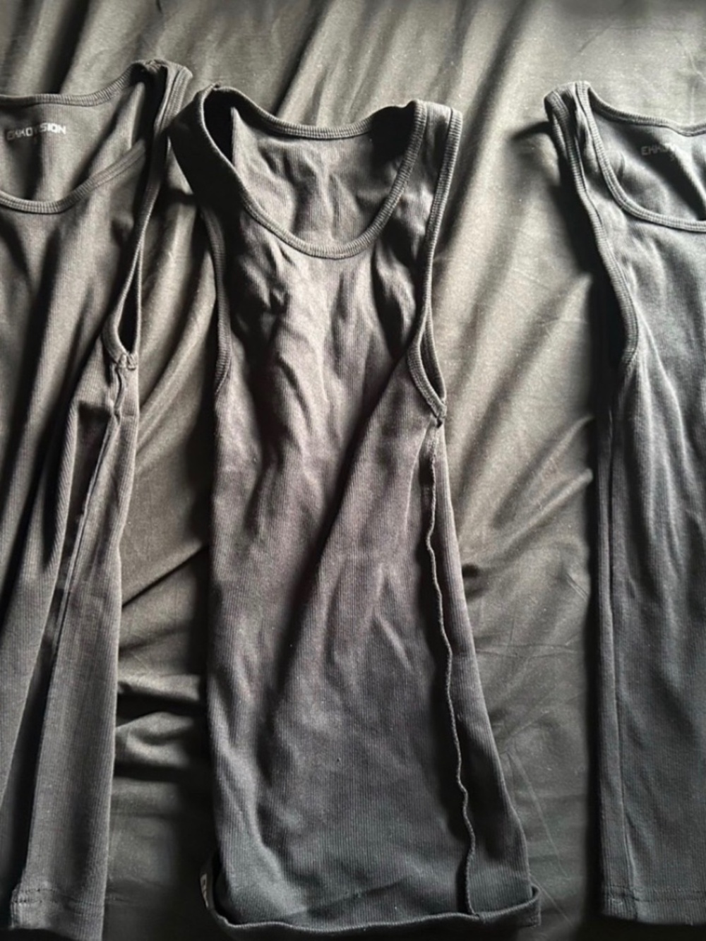 pack of 3 tanktops